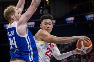 斗球体育直播下载-逆转中国台北队 中国男篮世预赛两连胜