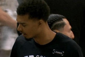 亚历山大34分雷霆战胜马刺拒绝横扫，文班亚马就是马刺七寸